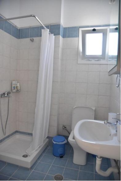 Family Apartments 1 Lechaio المظهر الخارجي الصورة